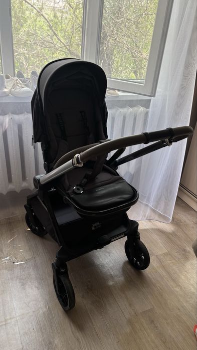 Коляска kidilo прогулочная