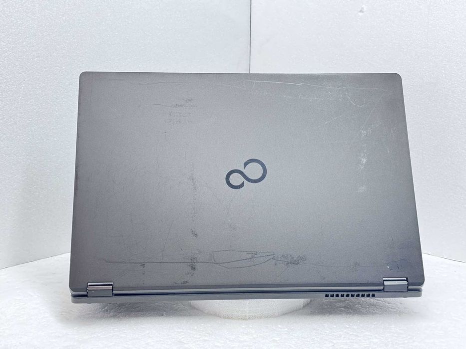 Реновиран Fujitsu U757 15.6 IPS FHD i5-7200U 8GB 256GB гаранция