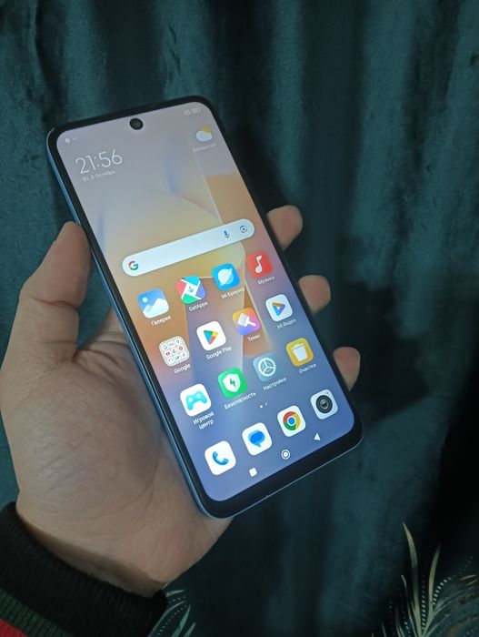 В продаже Redmi 12.