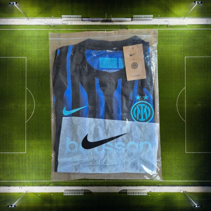 Официален първи екип Inter Milan сезон 2025/26