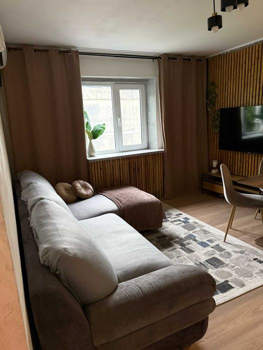 Apartament de inchiriat