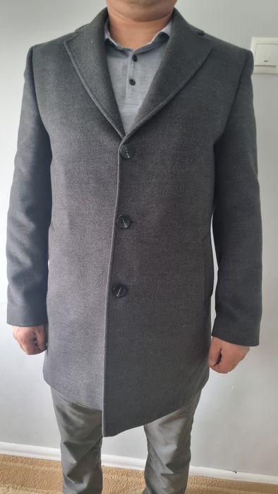 Пальто шерстяное
