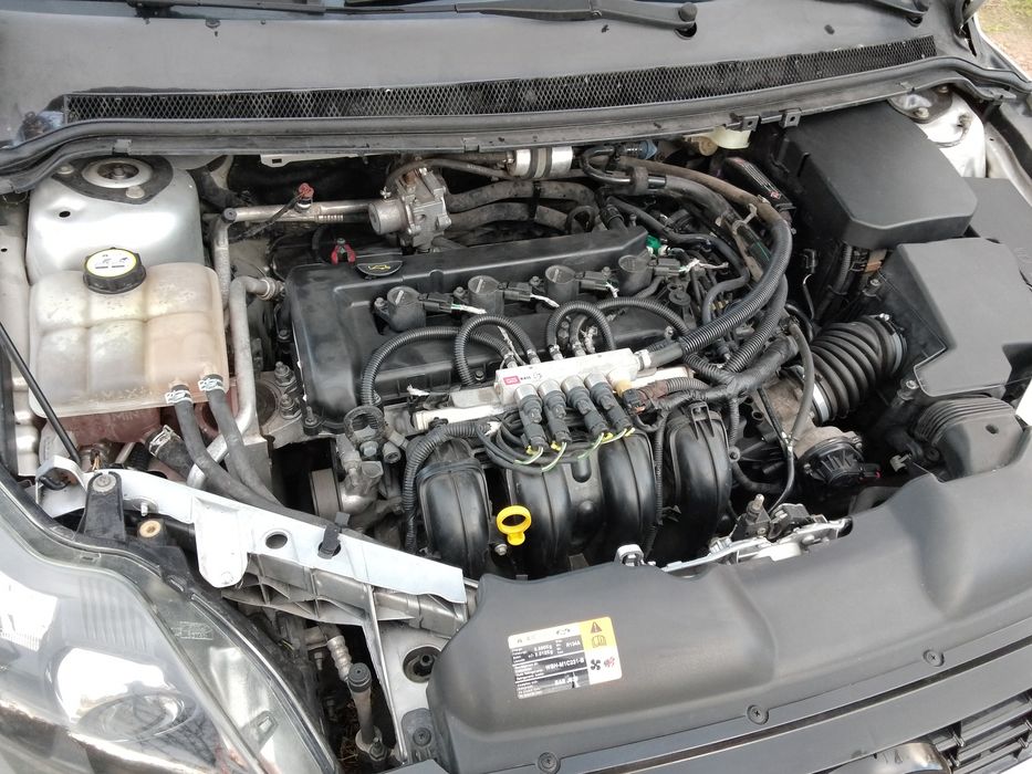 Форд фокус 2.0 i