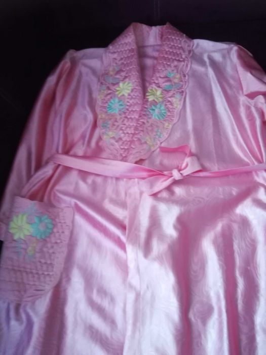 Дамски сатенен халат