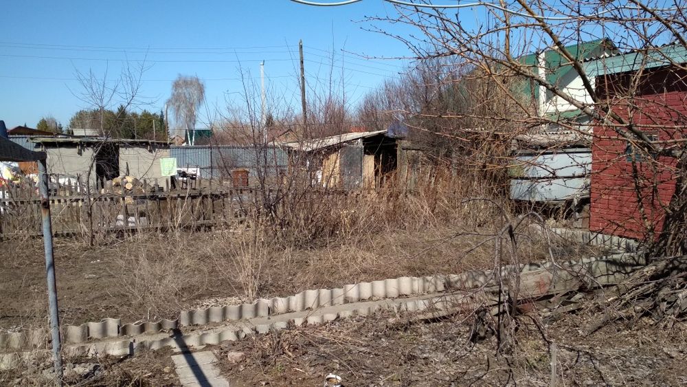 Продам дом с земельным участком