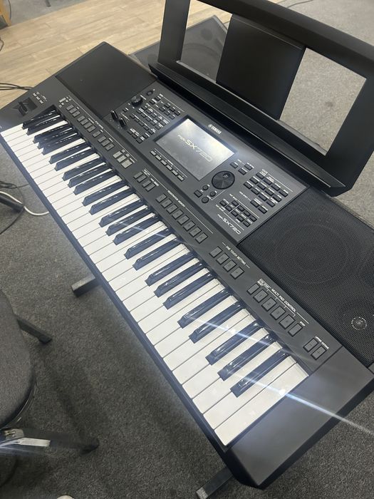 Vand orga Psr-SX 720