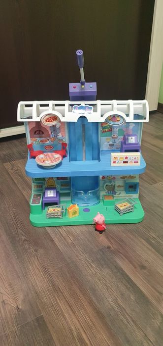 Голям игрален комплект Peppa pig