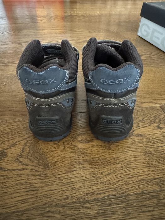 Детски боти Geox