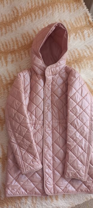 Куртки девочке Futurino