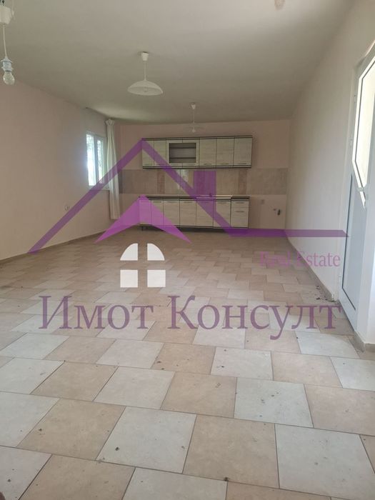 Продава се Къща в с. Садово, Област Варна - 160 кв.м за 211 €/кв.м - Снимка #2