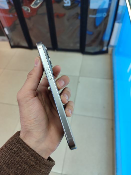 iphone 15 pro max 256gb | srochno | palasa | 555$