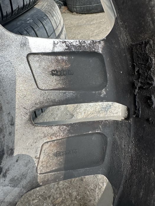 Гуми с джанти за Toureg 18 цола