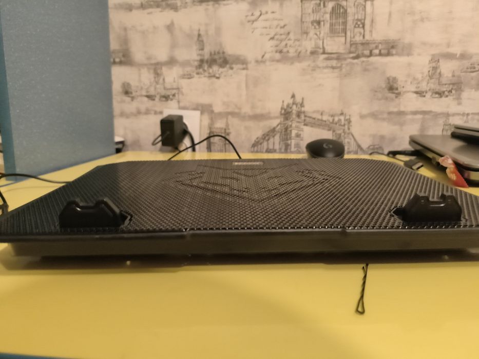 Кулер для ноутбука игровой