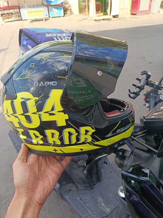 Motosikl skuter moped kaska shlem
