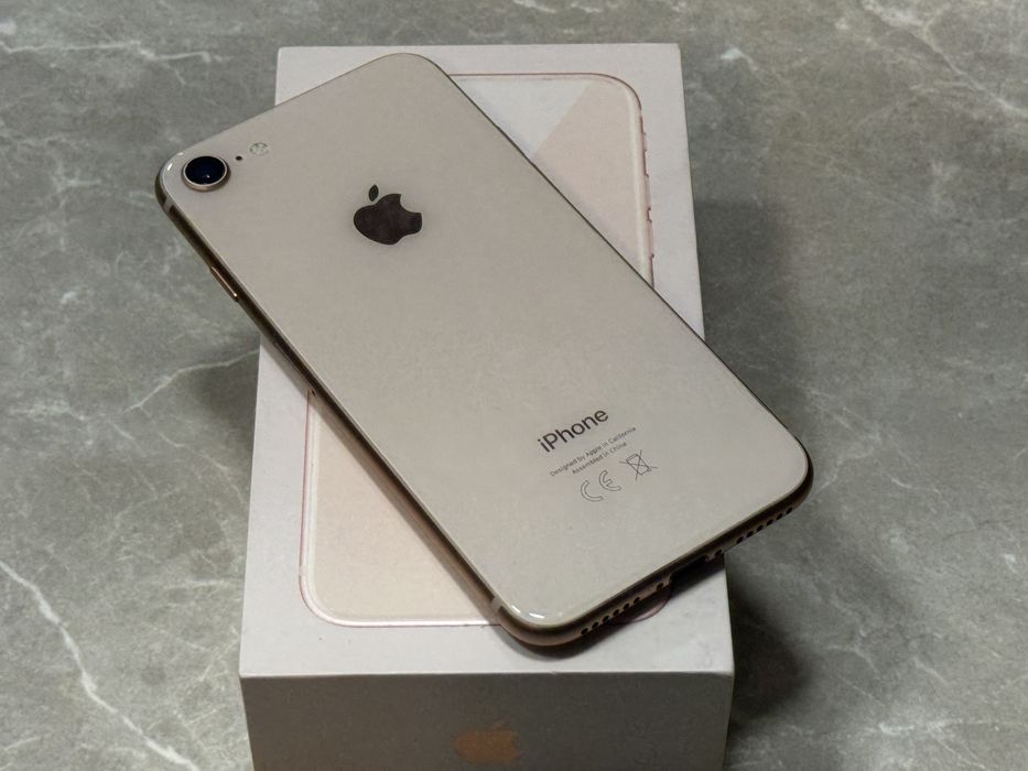 Iphone 8 256GB Отличен