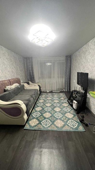 Продам 1 ком квартиру в 19 МКРне!