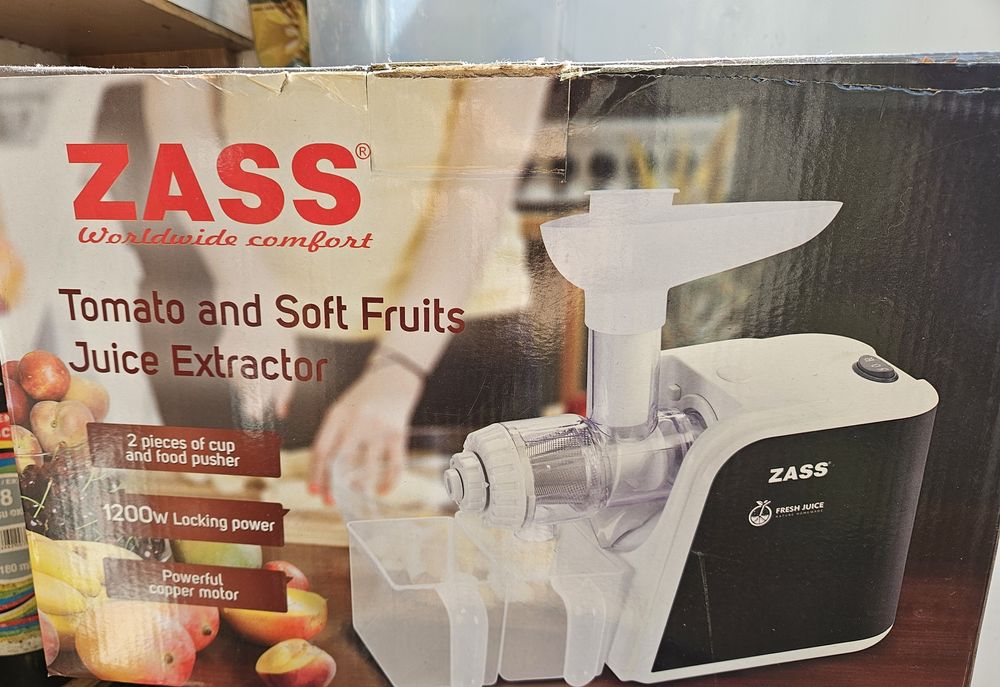 Storcător fructe moi si roșii