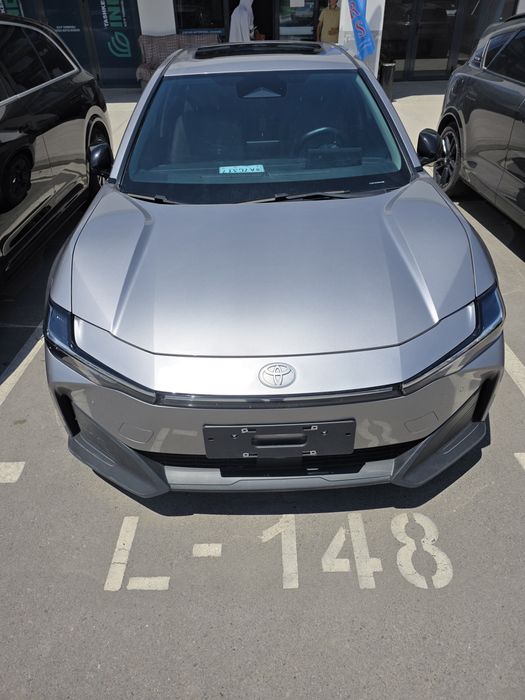 Toyota bz3 Long Range Premium FWD (616km)