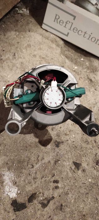 Части за пералня INDESIT WIL85.