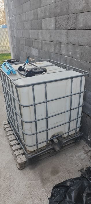 Продам еврокуб бак