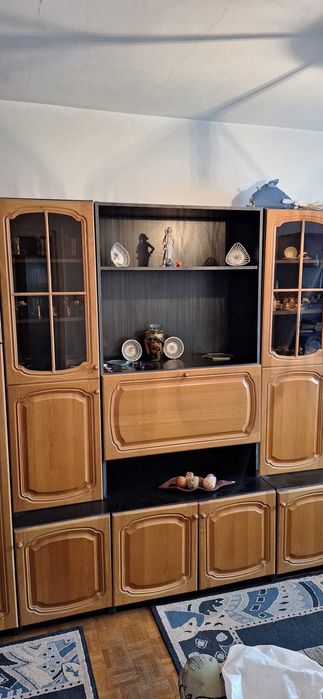 Vând urgent si ieftin mobilă utilizată