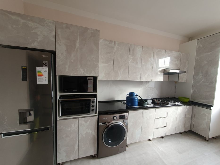 Har xel turdagi Kuxini mebellar