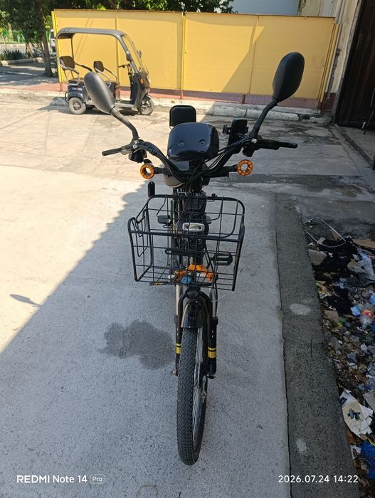Veloskuter sotiladi