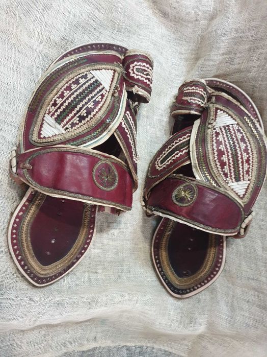 Арабски сандали.От естествена кожа и гьон