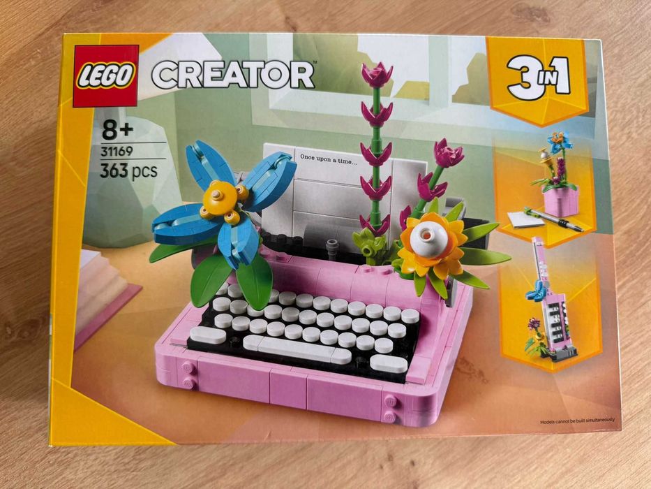 LEGO® Creator 3 in 1 - Masina de scris cu flori 31169, 363 piese