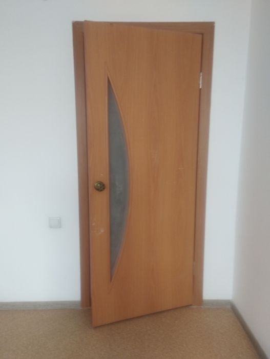 Продам межкомнатные двери