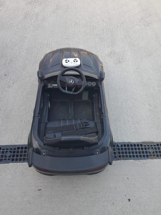 Mașina electrica Mercedes