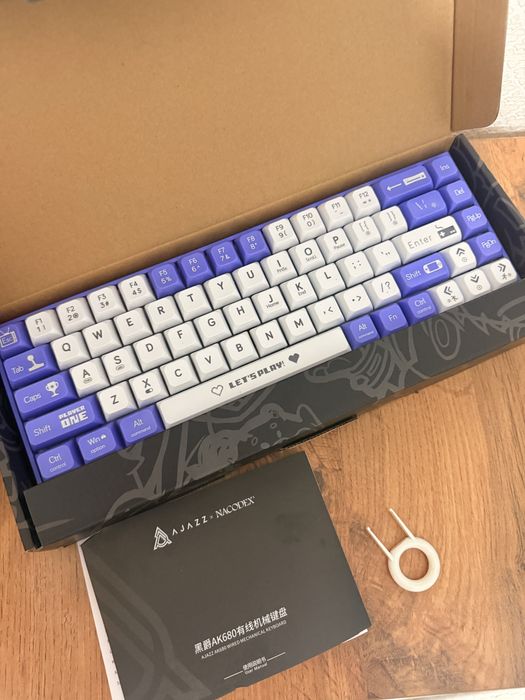 Продам клавиатуру и мышь