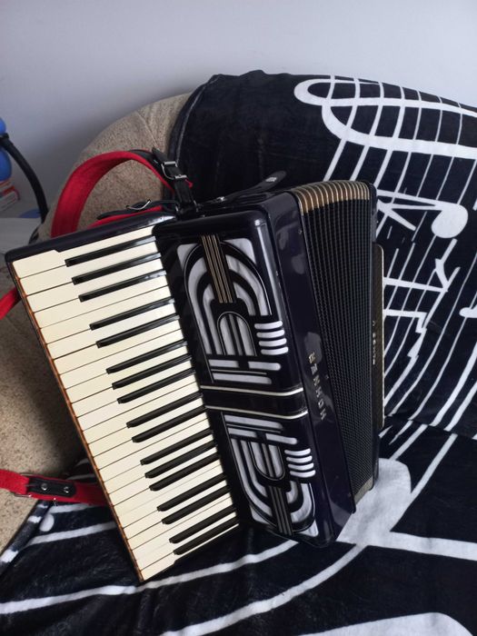 acordeon HOHNER 80 basi