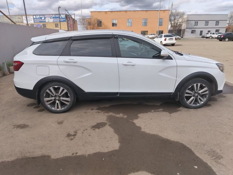 Lada Vesta Cross