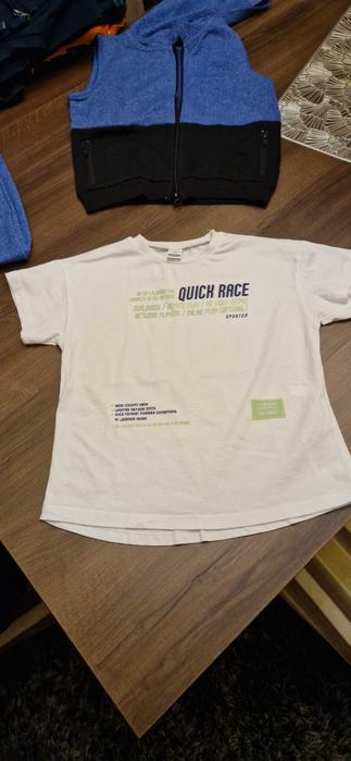 Set băieți, vesta pantaloni și bluza, mărimea 104-110, 4-5ani