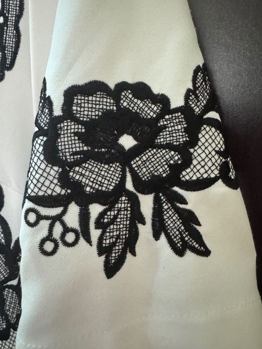 Дамска бяла рокля