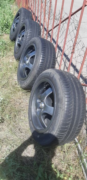 Шины и диски в сборе.