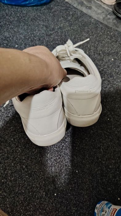 Massimo dutti. Бренд крассовки оригинал