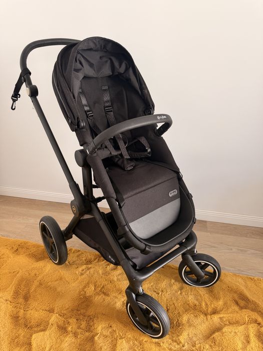 Carucior Cybex EOS Lux