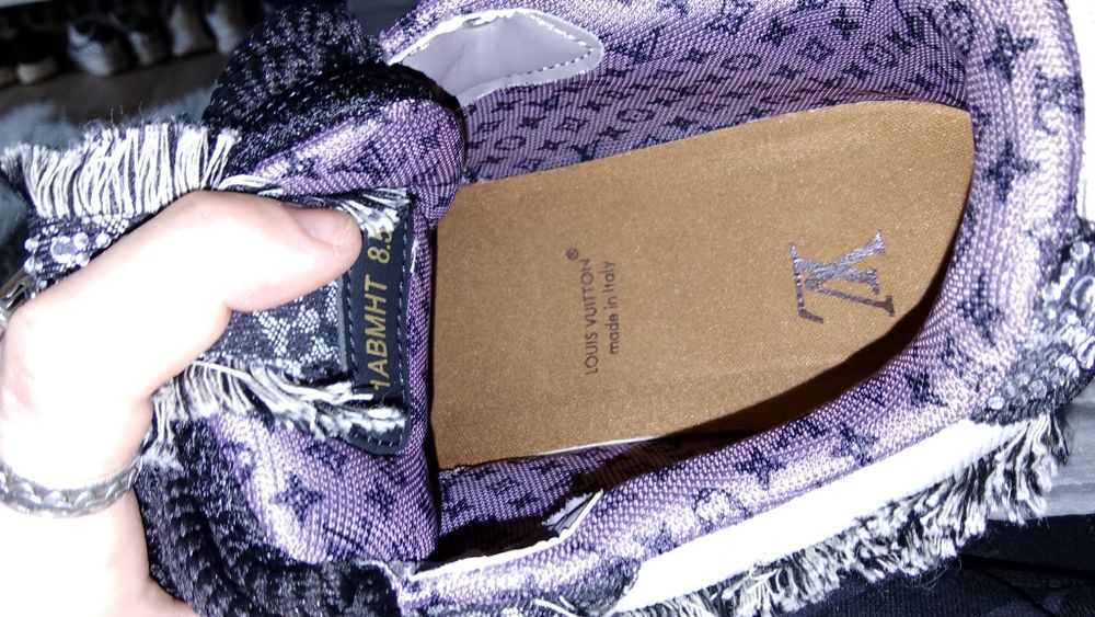 LV skate swg monogram