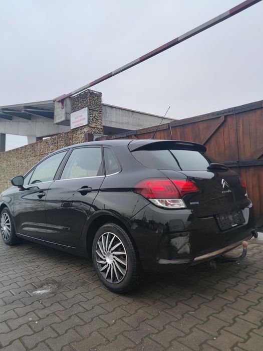Citroen C4 1.6 hdi 100 cp an 2016 euro 6 /Navi