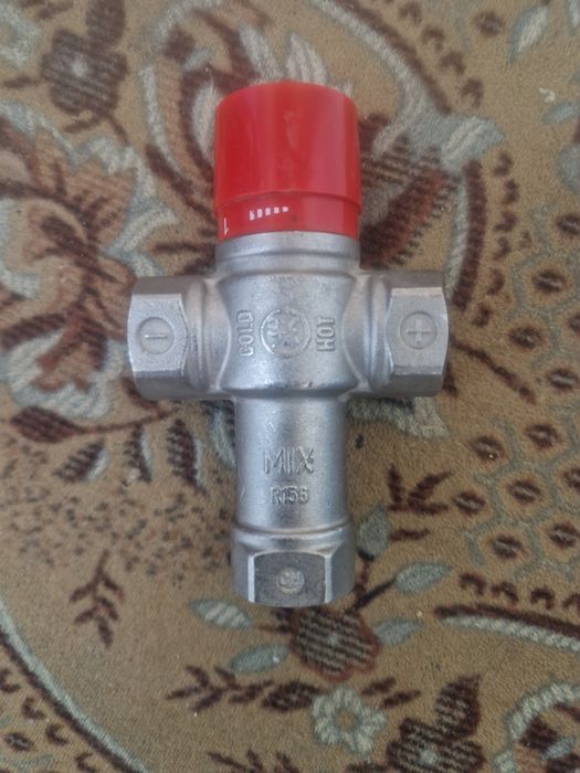 Vana termostatica reghabila