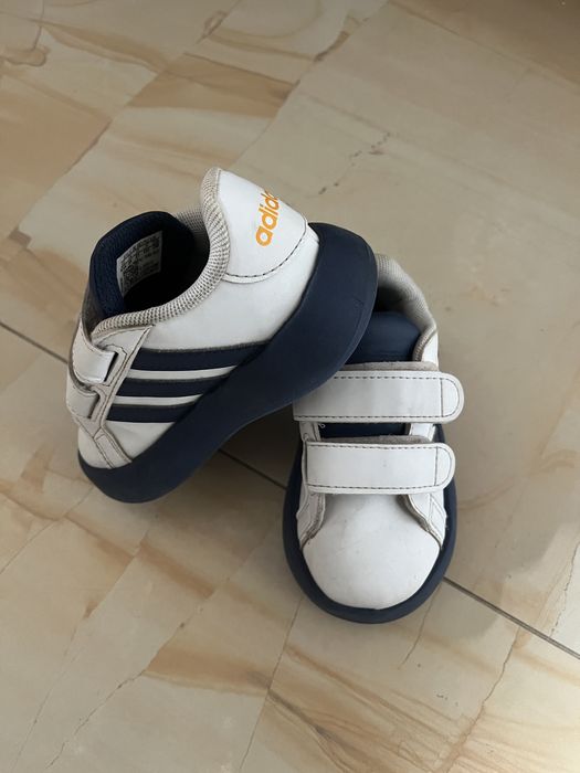 Pantofi sport adidasi adidas copii