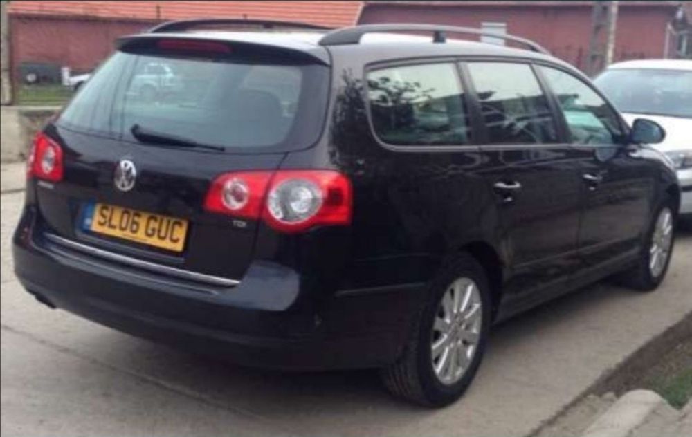 Mocheta tapiterie capitonaj interior portbagaj vw passat b6 break