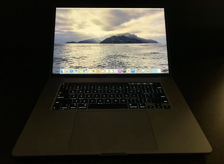 Apple Macbook PRO 16