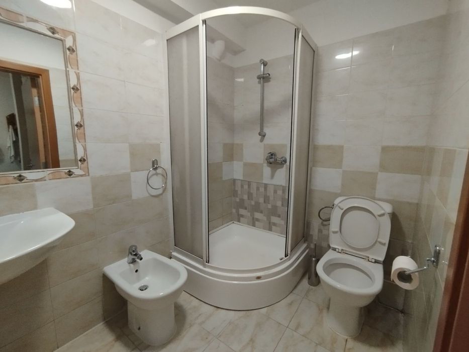 Дава се под наем Тристаен апартамент в Варна, Генералите - 88 кв.м за 816 € - Снимка #8