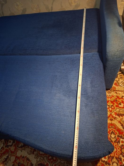 Продам диван угловой