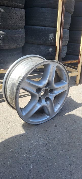 Продам диск комплект 4штR16