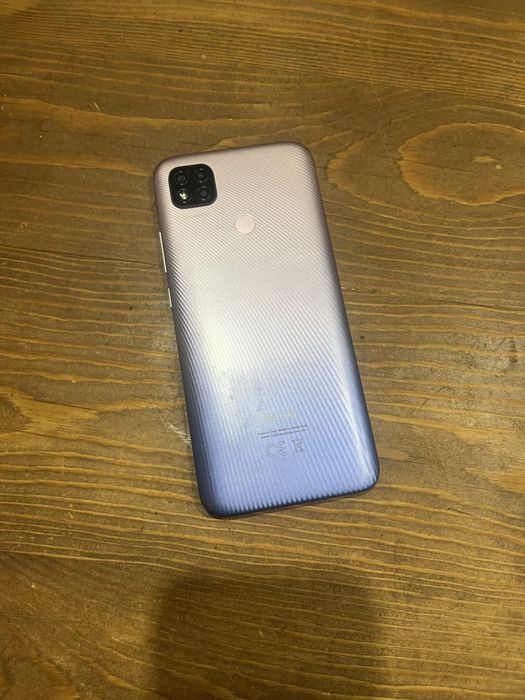 Продам телефон редми