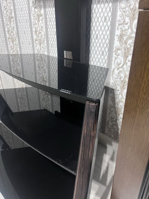 Подставка под телевизор